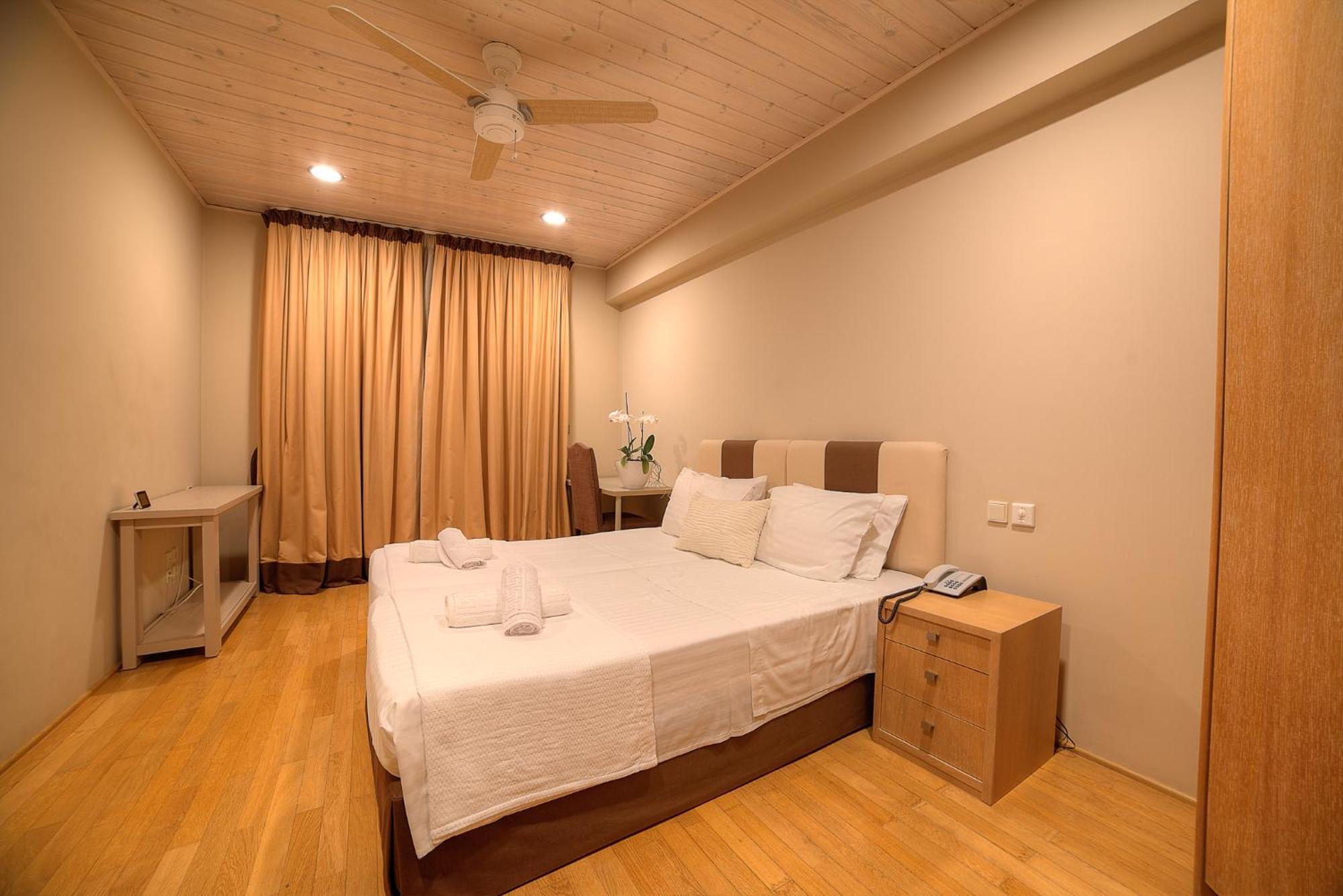 Lyciponon Villa Anavyssos Bagian luar foto